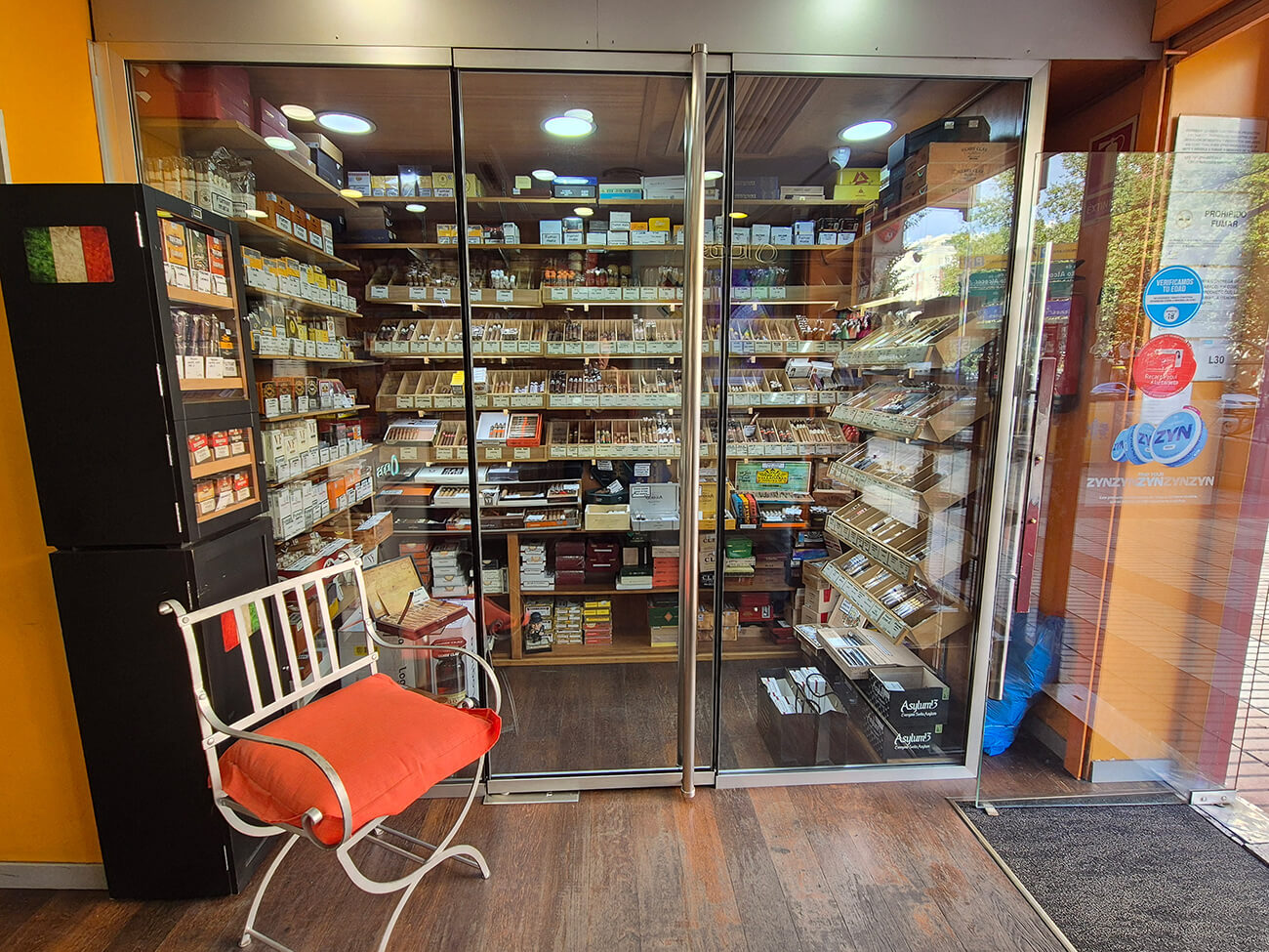 Cava de puros Estanco Príncipe de Vergara Chamartín Madrid